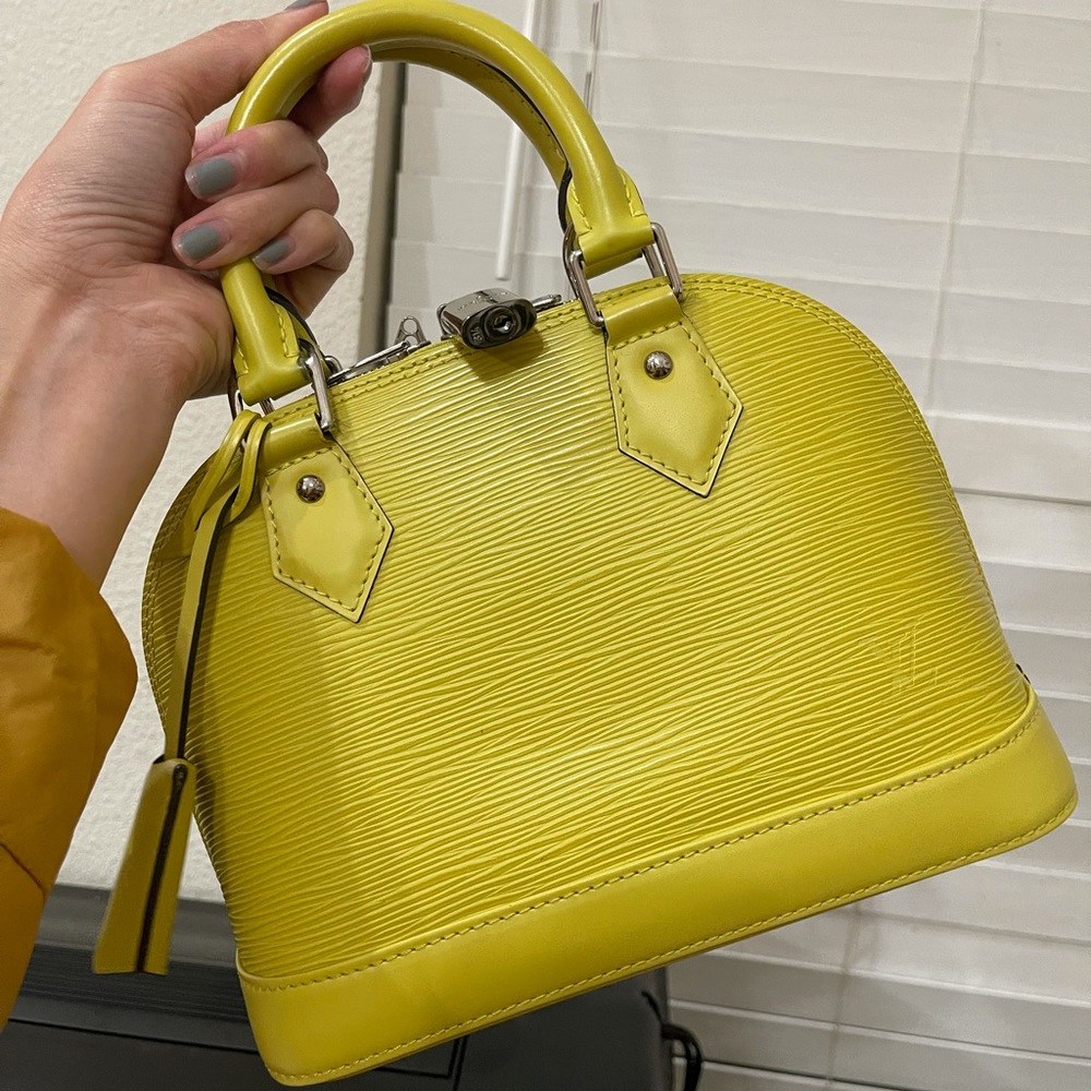 Louis Vuitton Yellow Epi Alma BB Crossbody Handbag